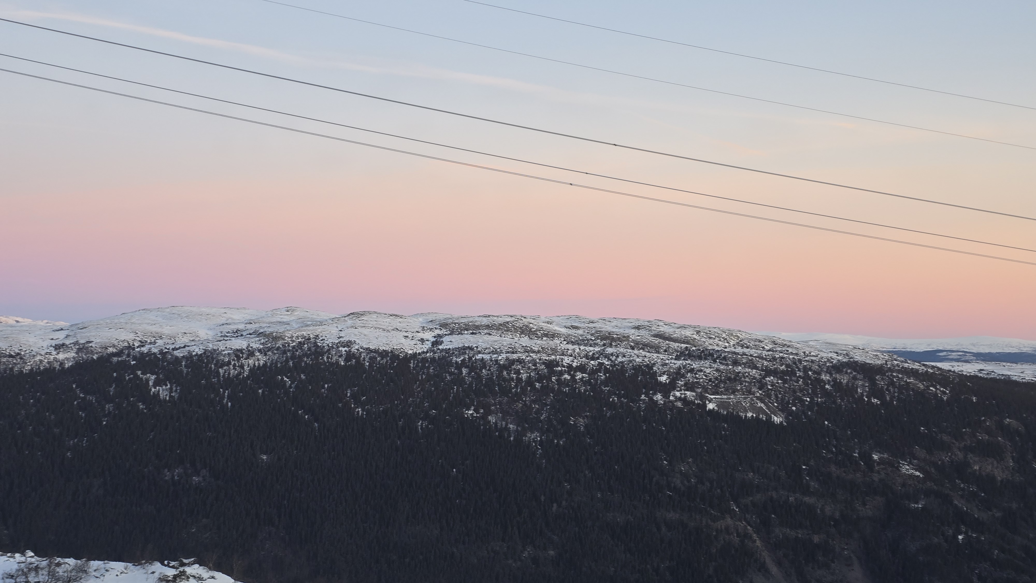 media_MZA57DKVQQKKGBFE