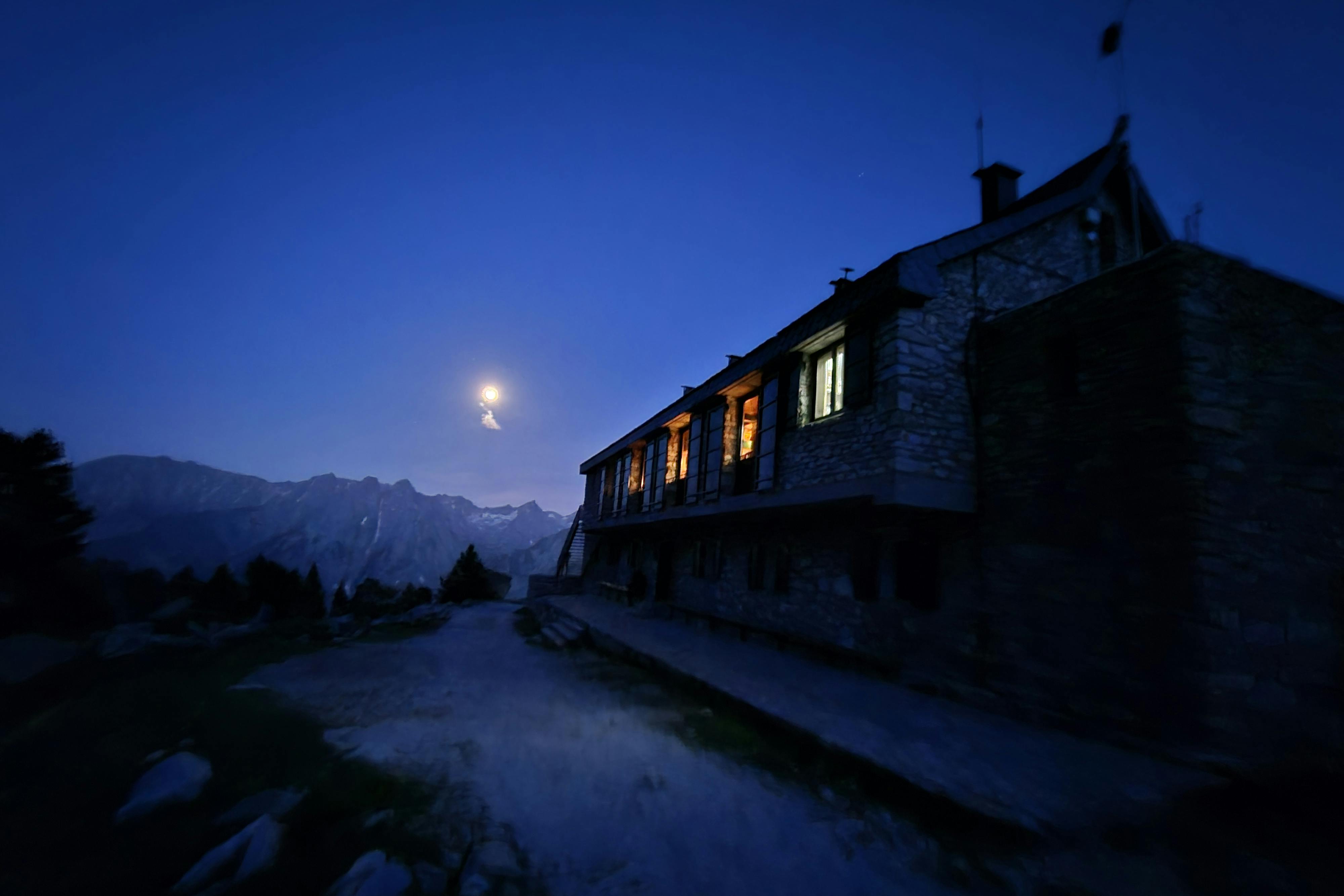 media_SHKU8YLFSRV3SMJH