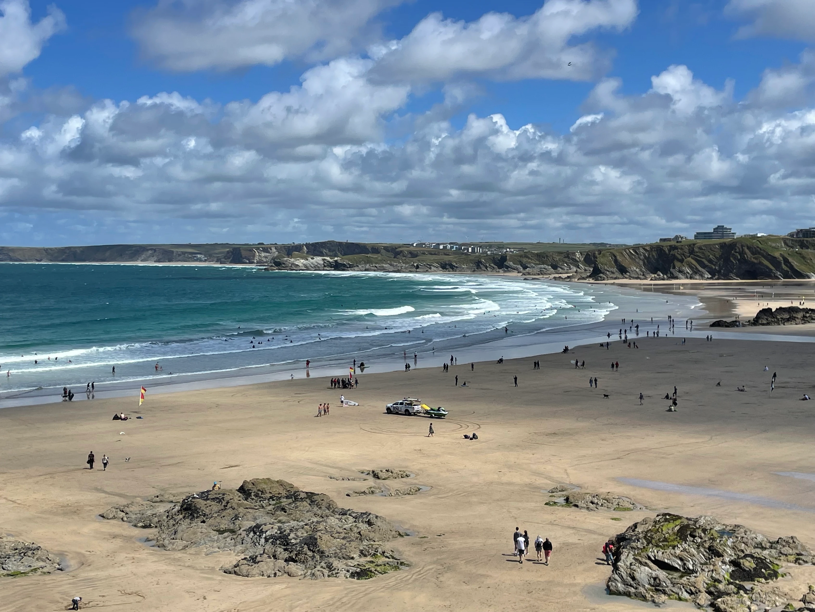 media_XD25SZZ9R29JLESA