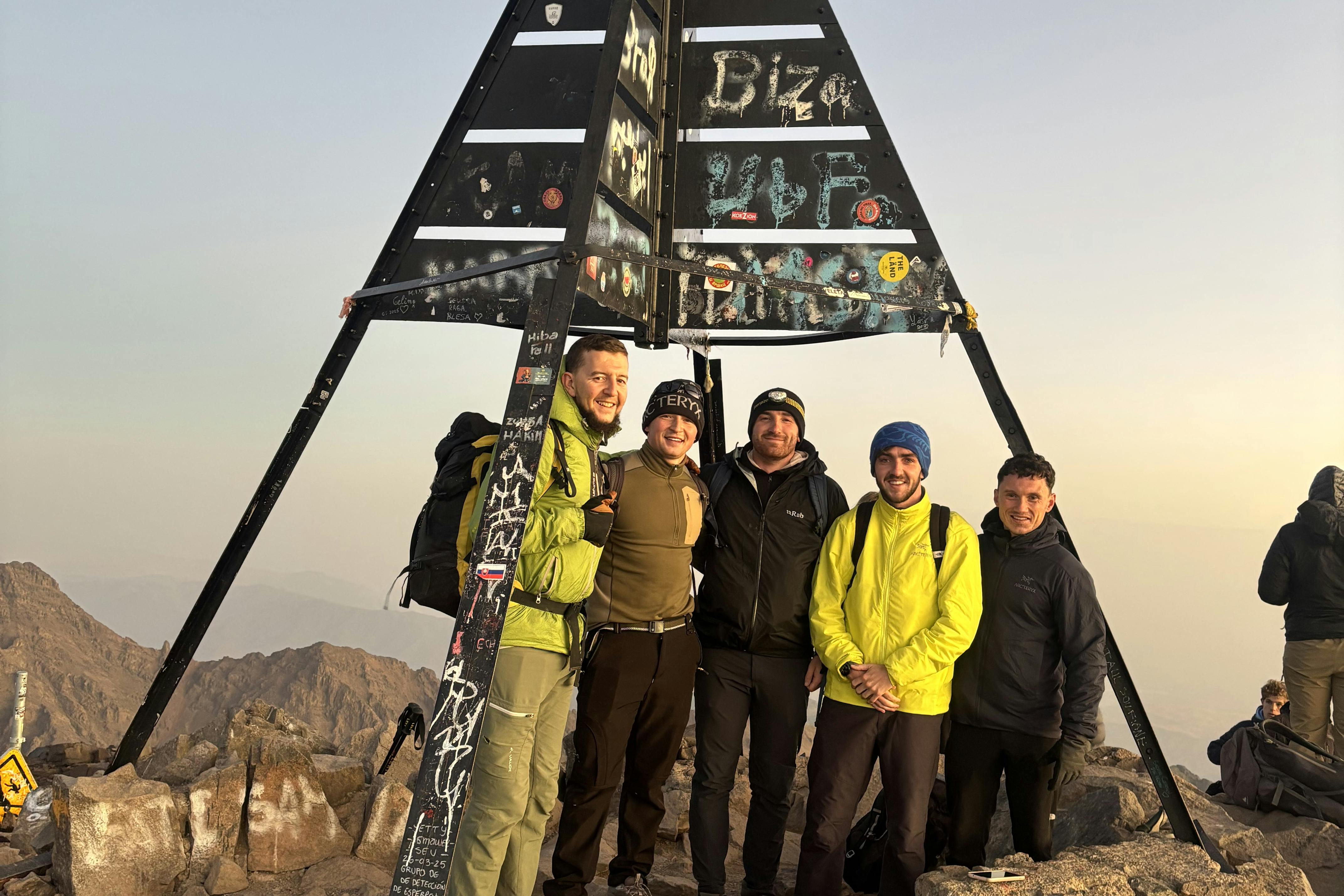 media_YQJYMA5FBAGGQFPR