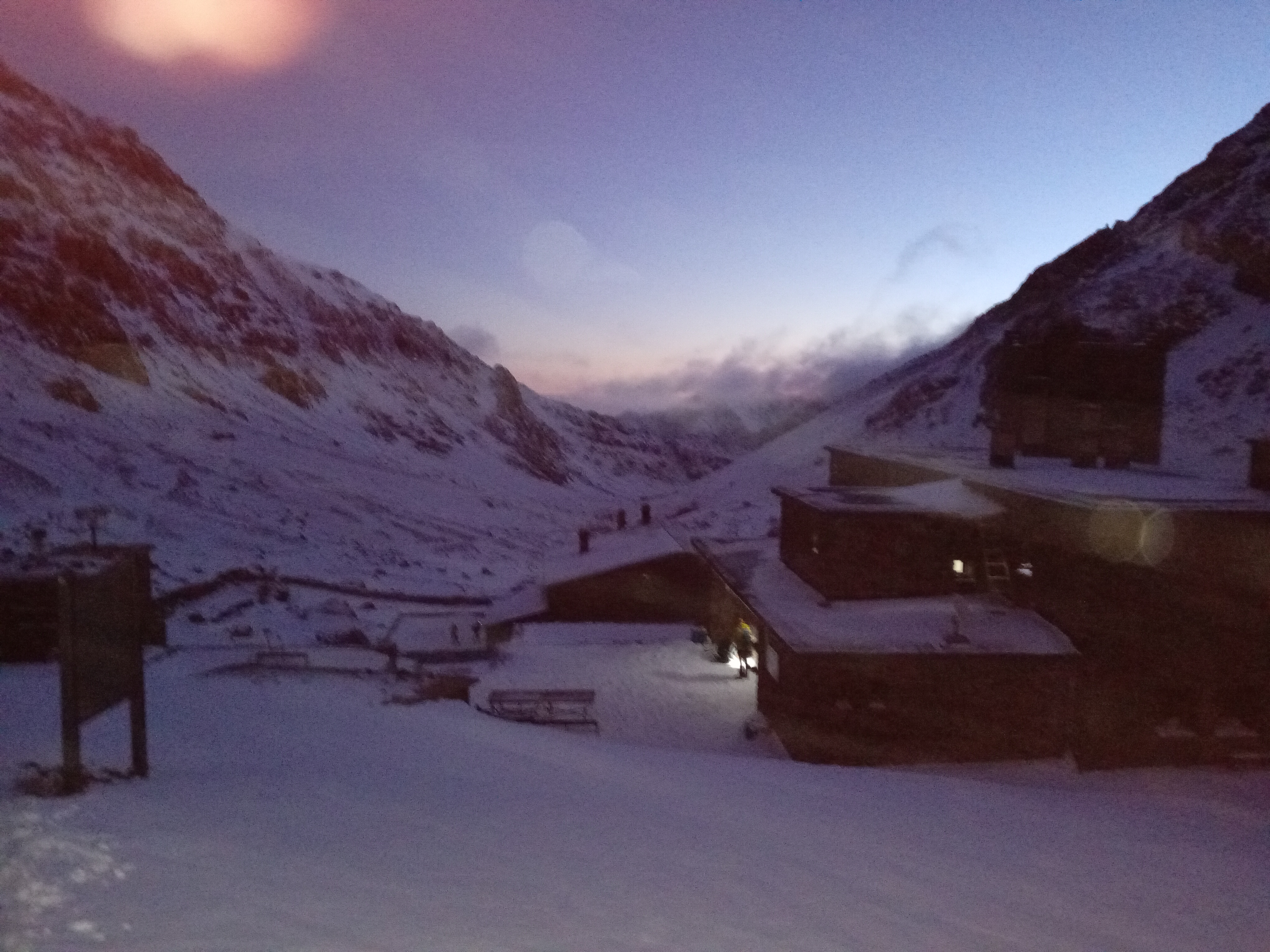 media_ED27VMFH5CMEEZDJ