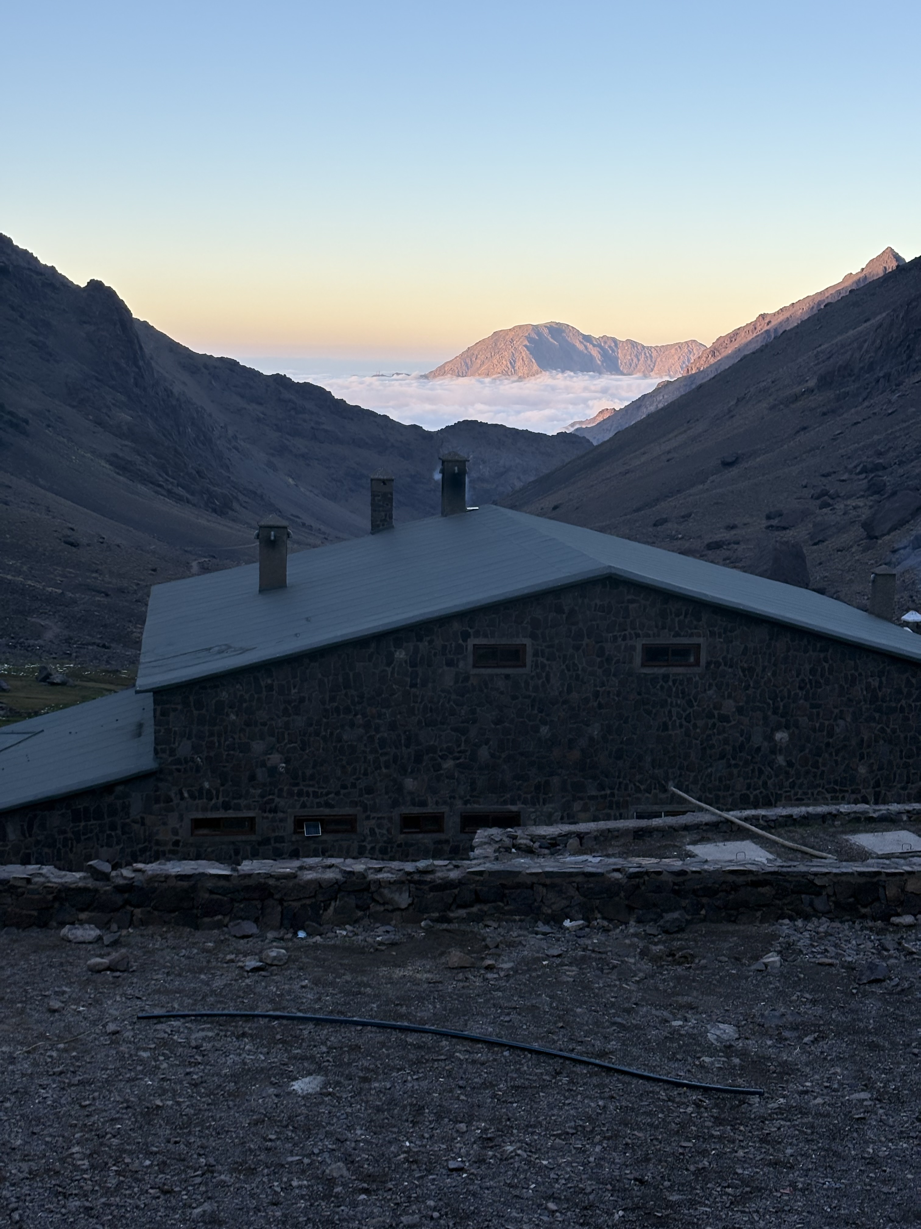 media_JHZKHFV8Z9CW8AA8