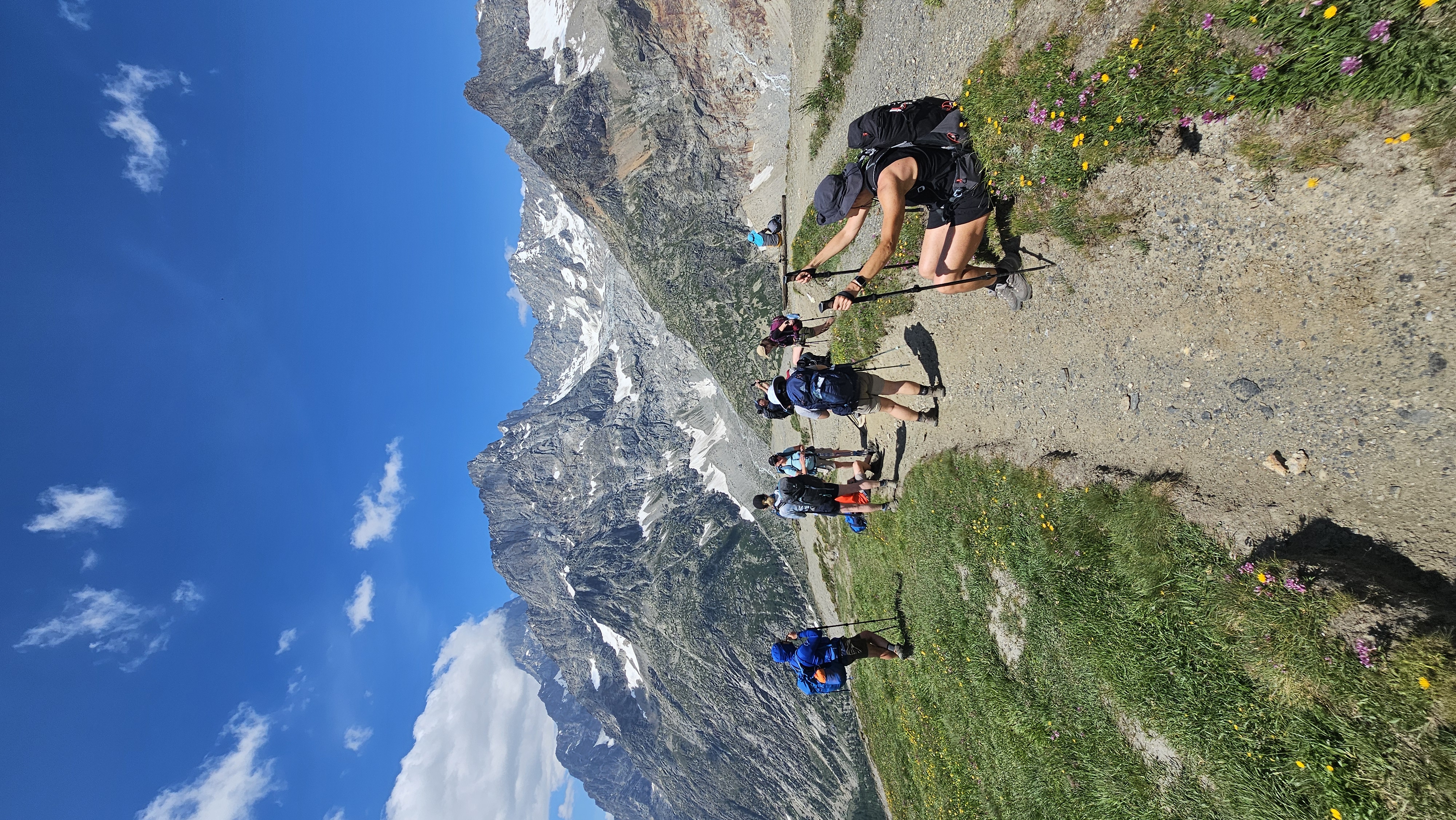 media_G4CZ5Z7X2PH9K4U8