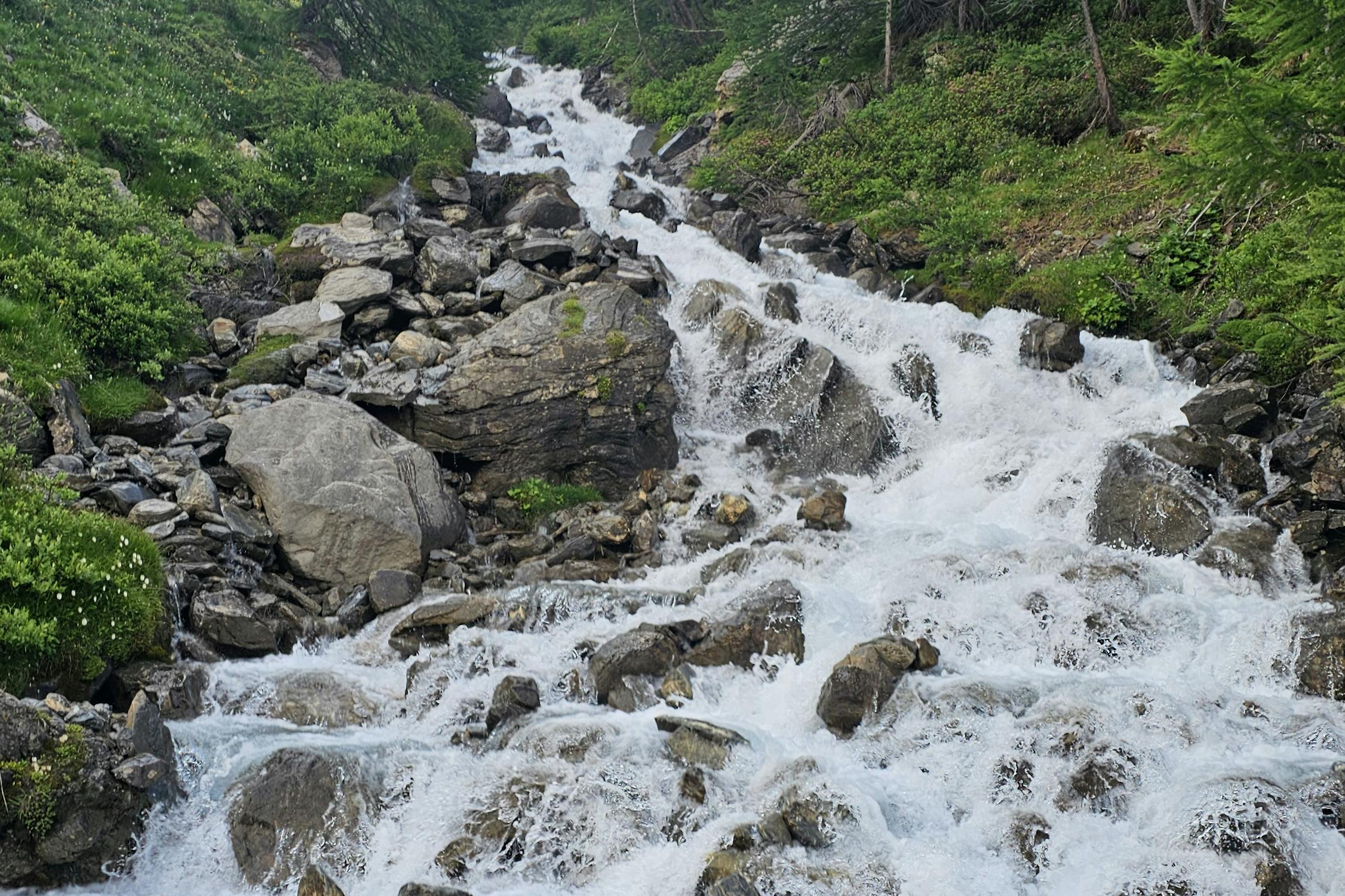 media_MZYF5AFLNMXA47AA