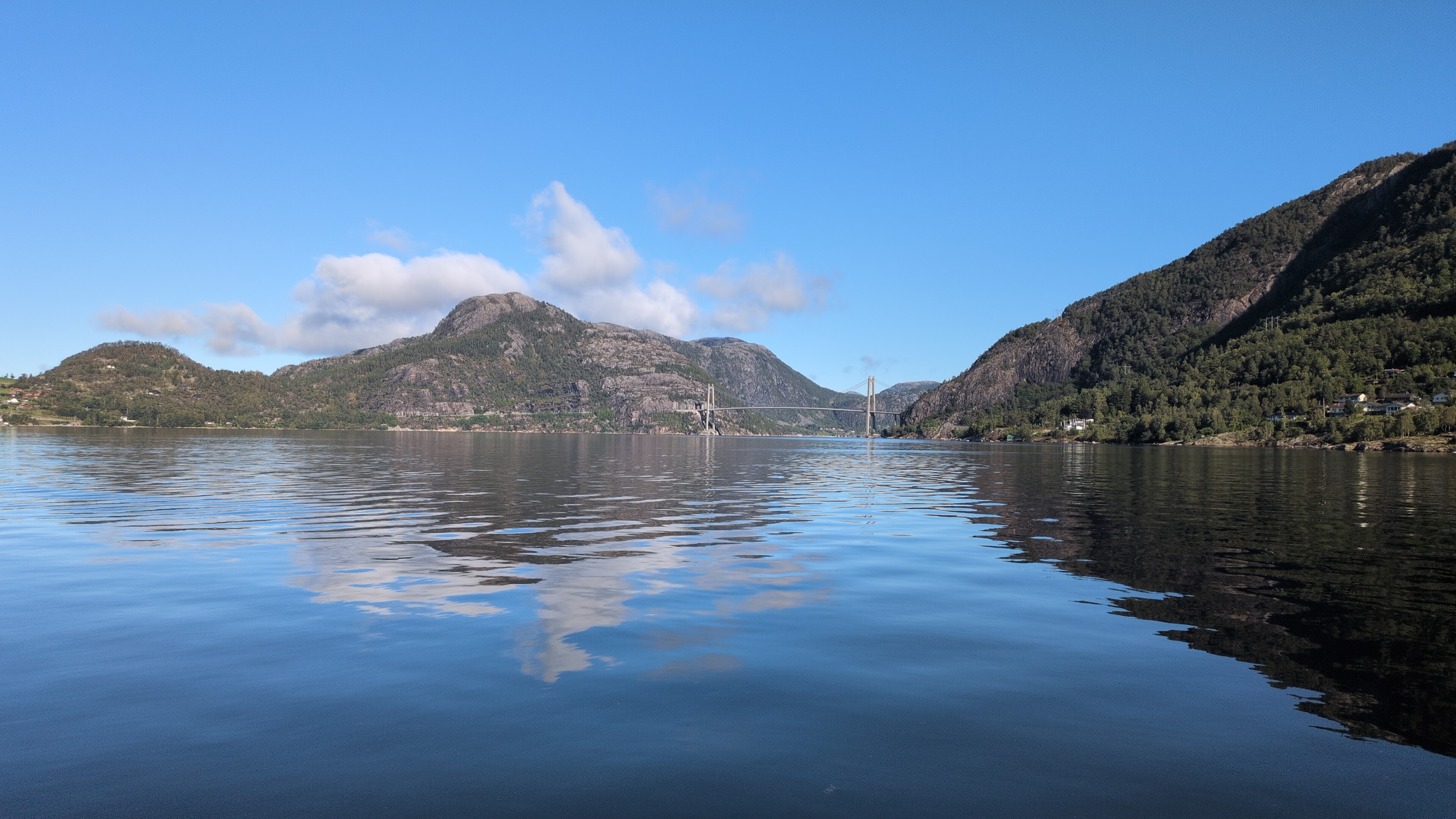 media_9DJA2ZVB2ZH7U6VR