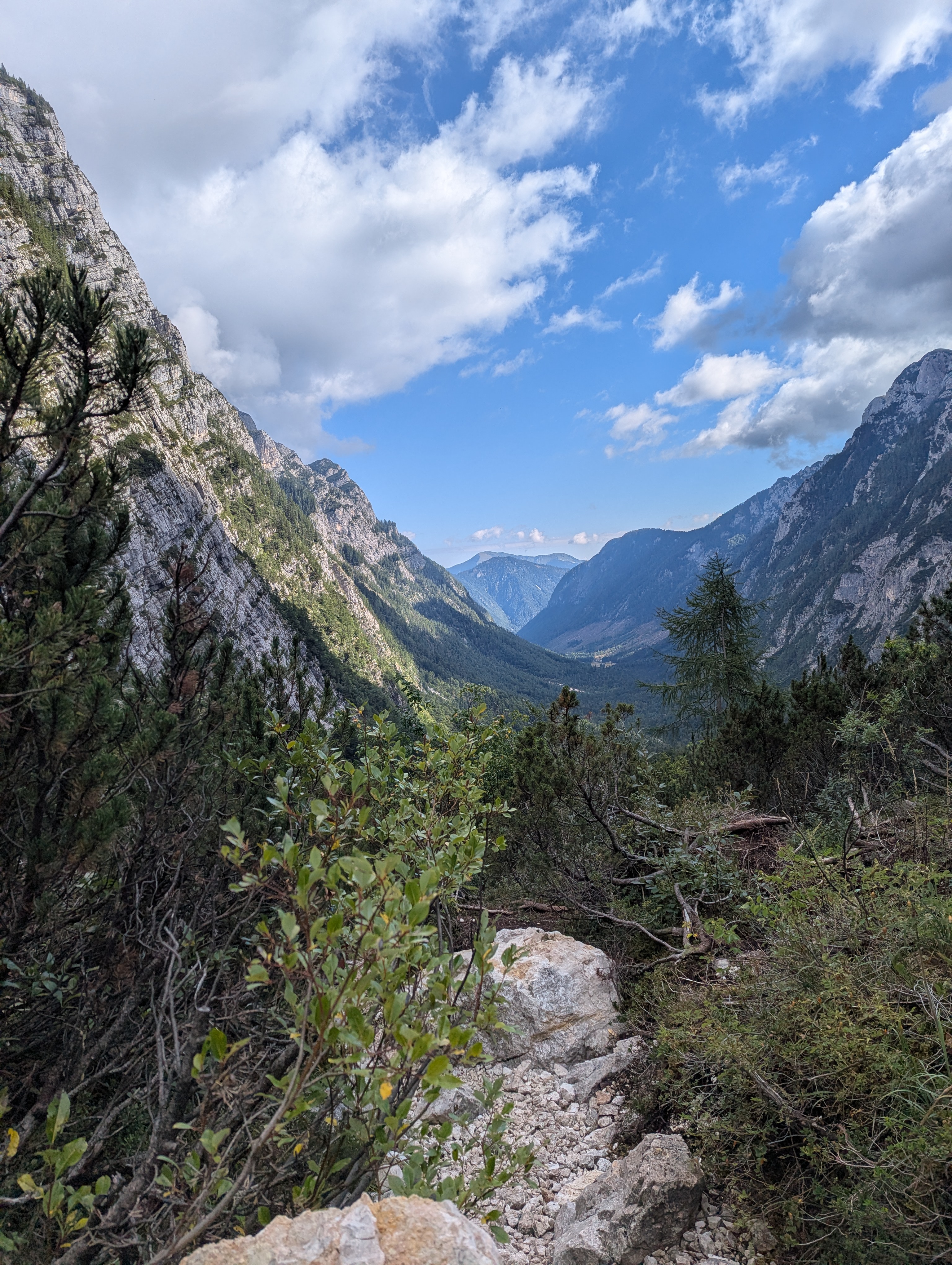 media_8YMR7329YYFNR4AS