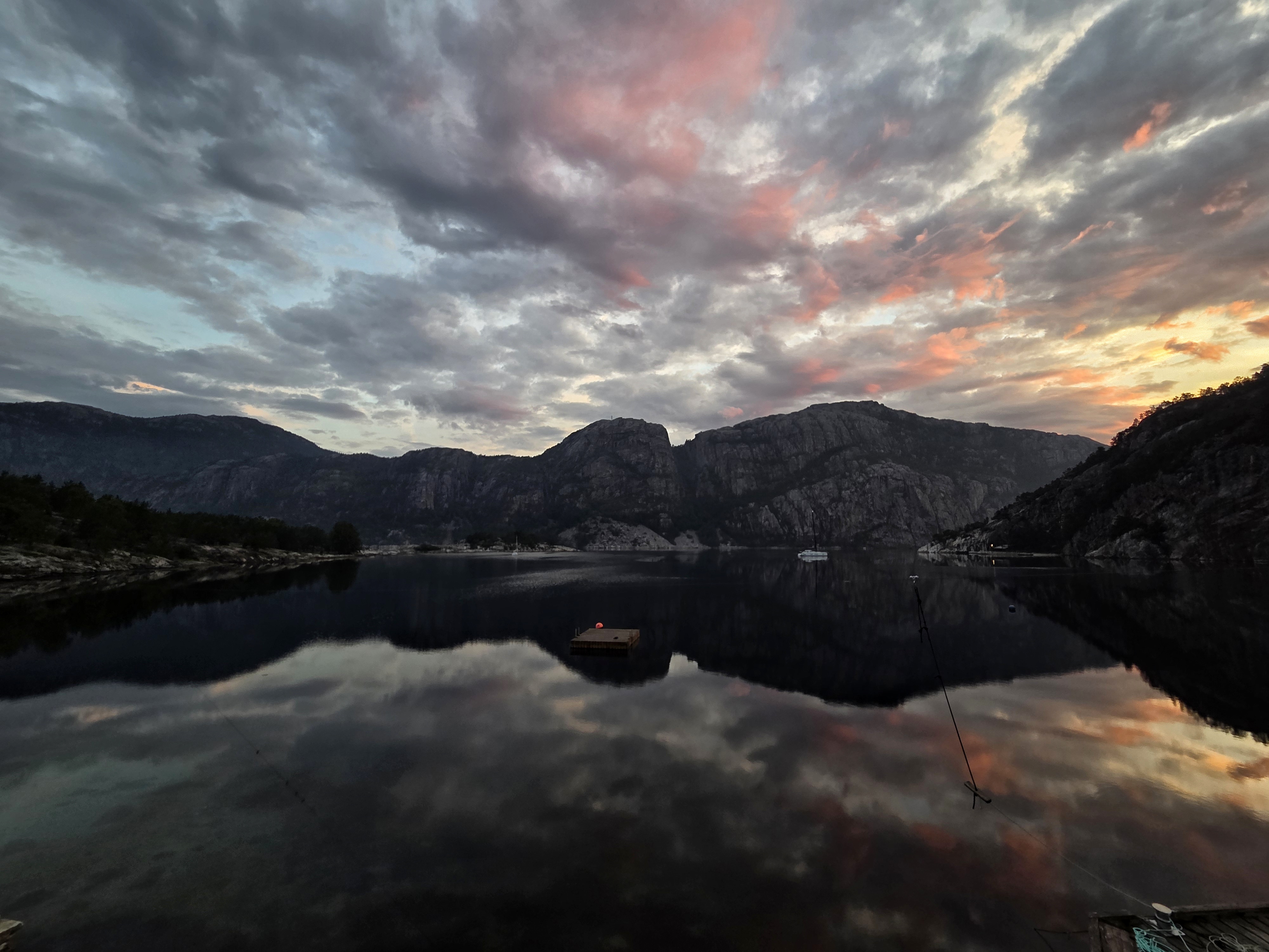 media_2G8D36PENK4XUZGY