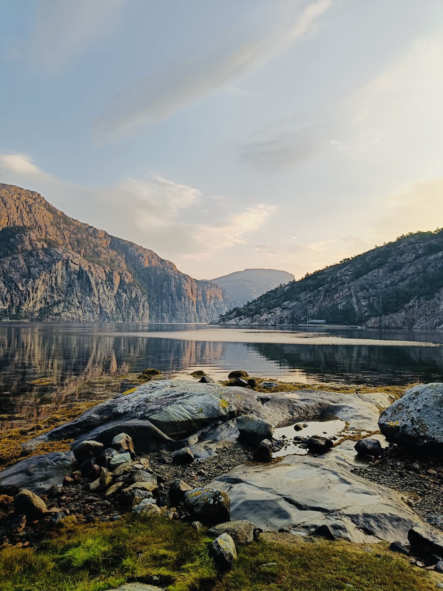 media_44UJE4P5BY9JCWBA