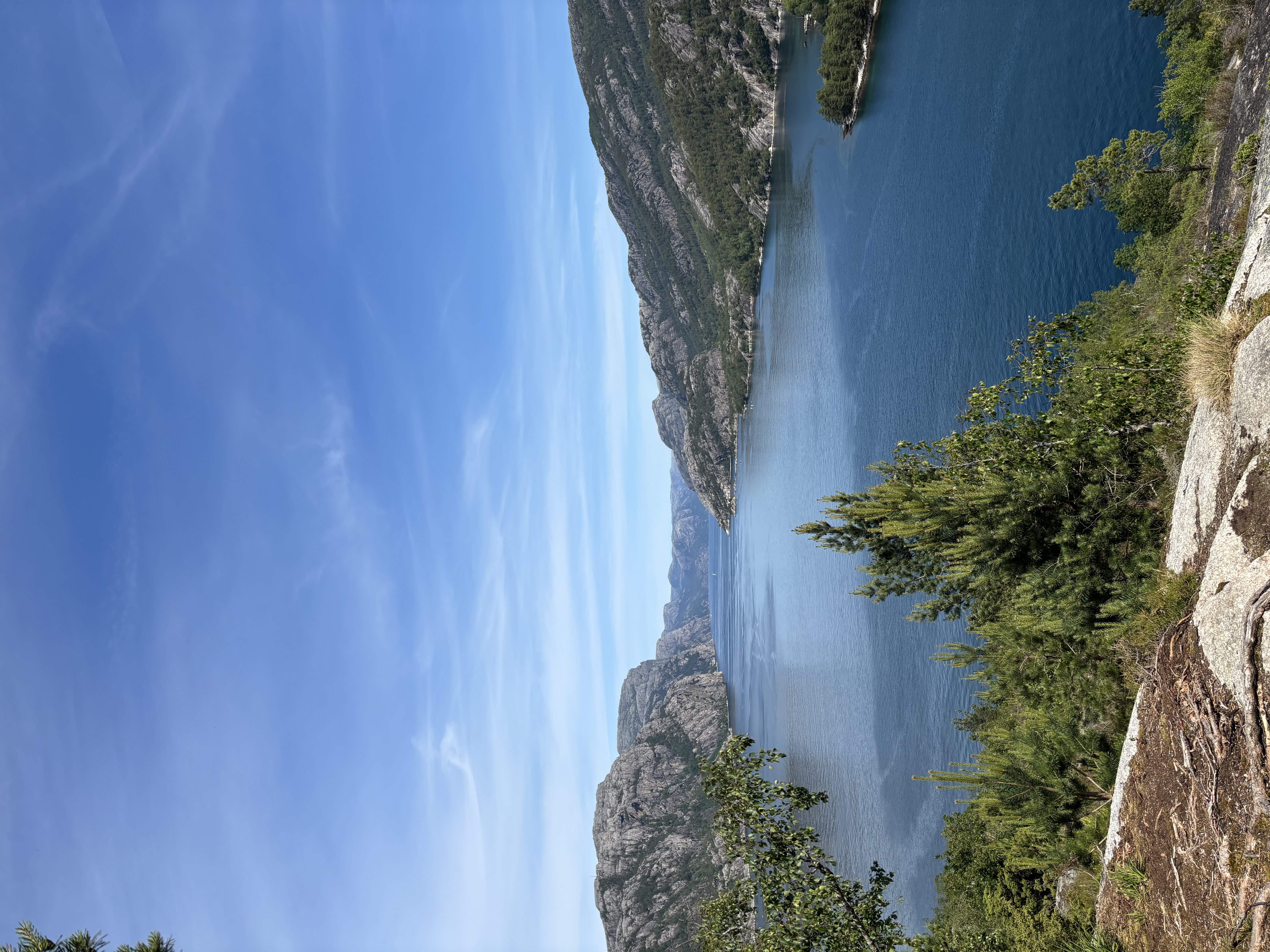 media_V3K9C5VFT2DNJB8Y