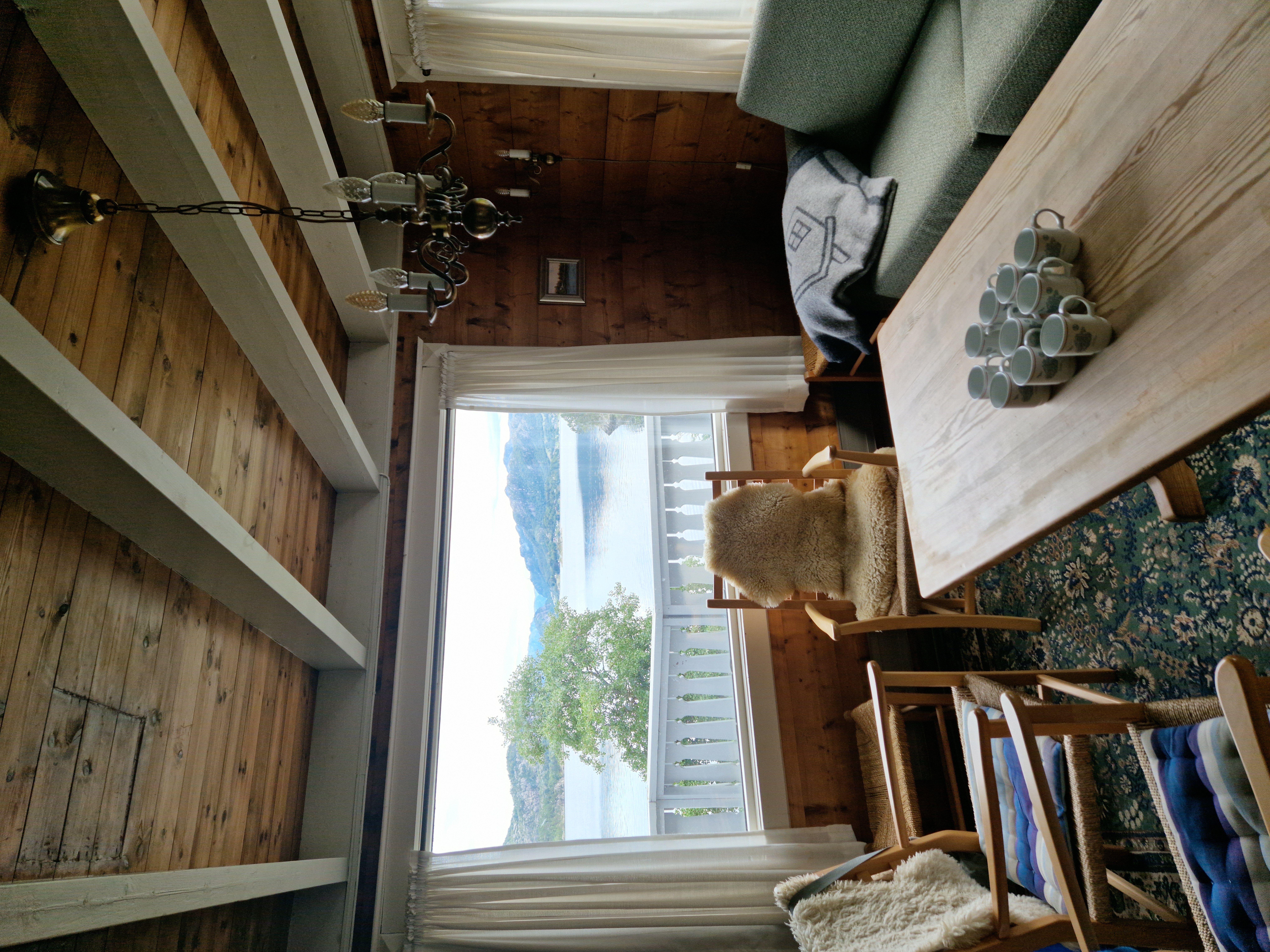 media_CZ3CA65U64PNFCLW