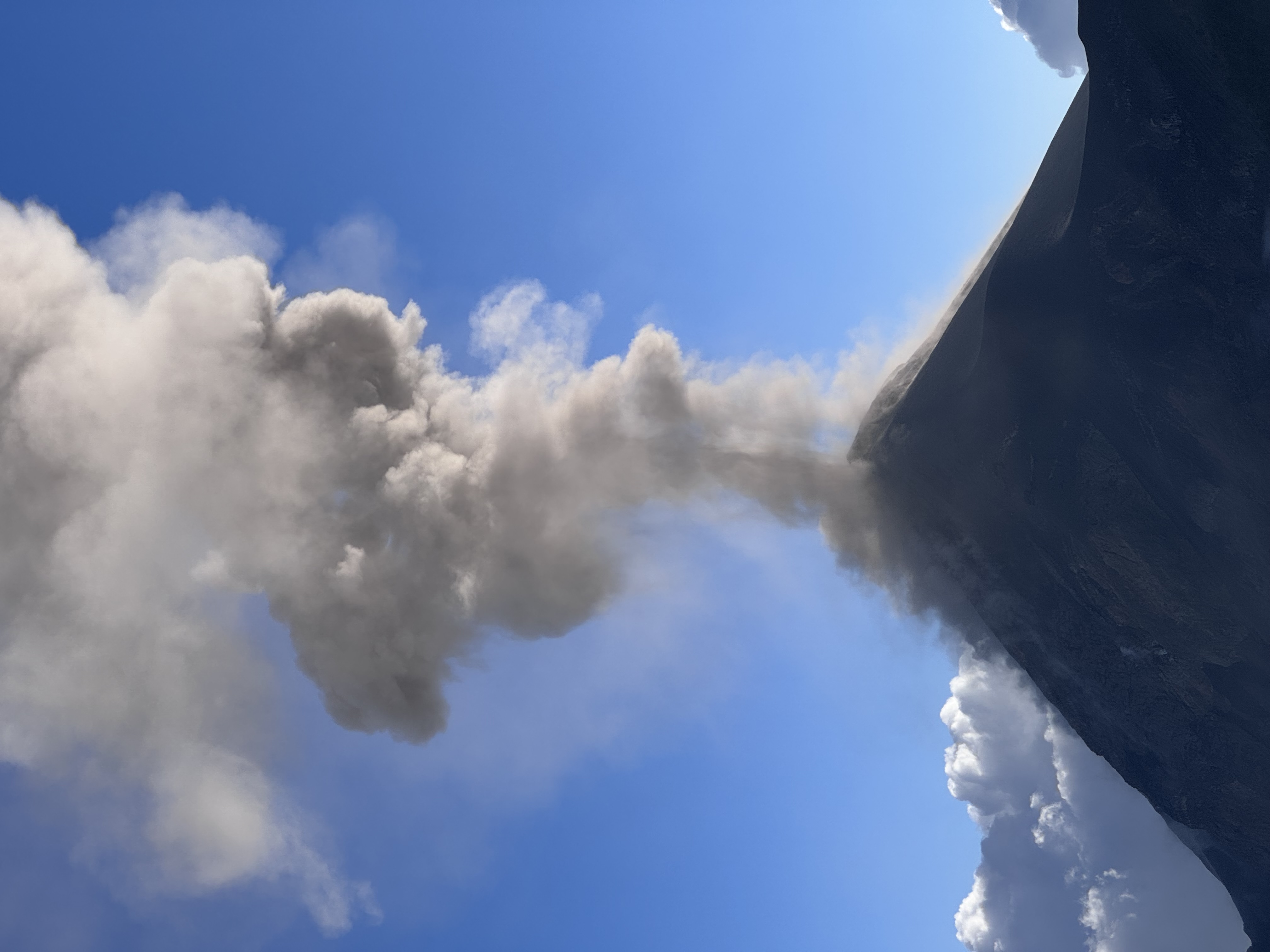 media_BBYHRH5822GGYQYD