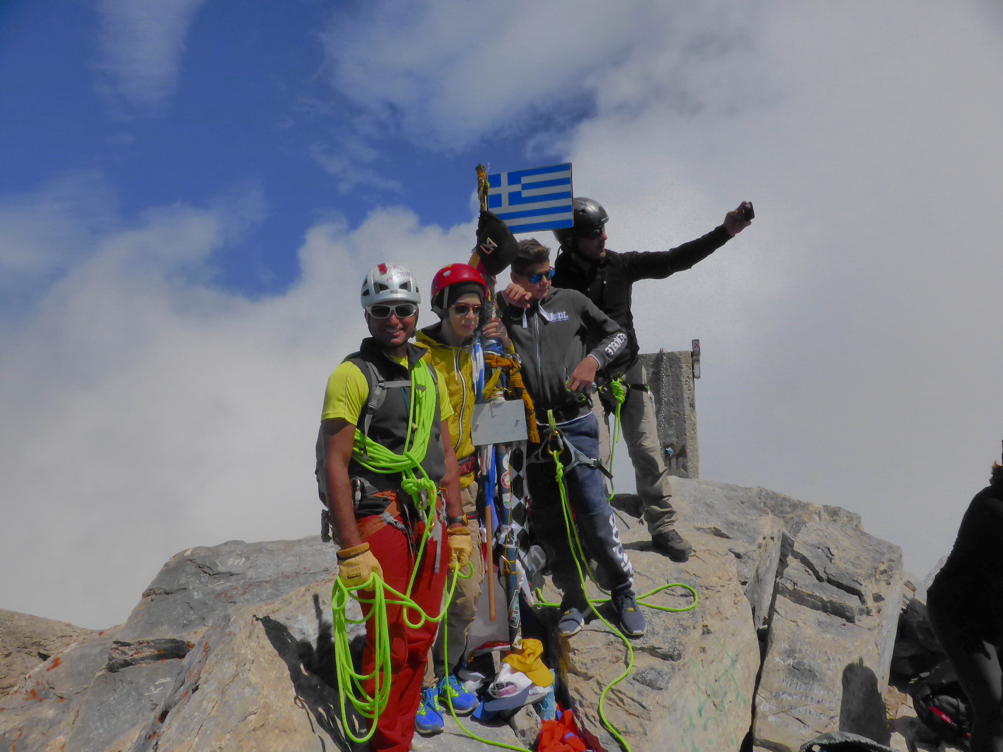 Mount Olympus Hike (2,919m)